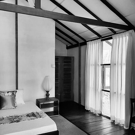 Elephant Lodge Удавалаве Екстер'єр фото